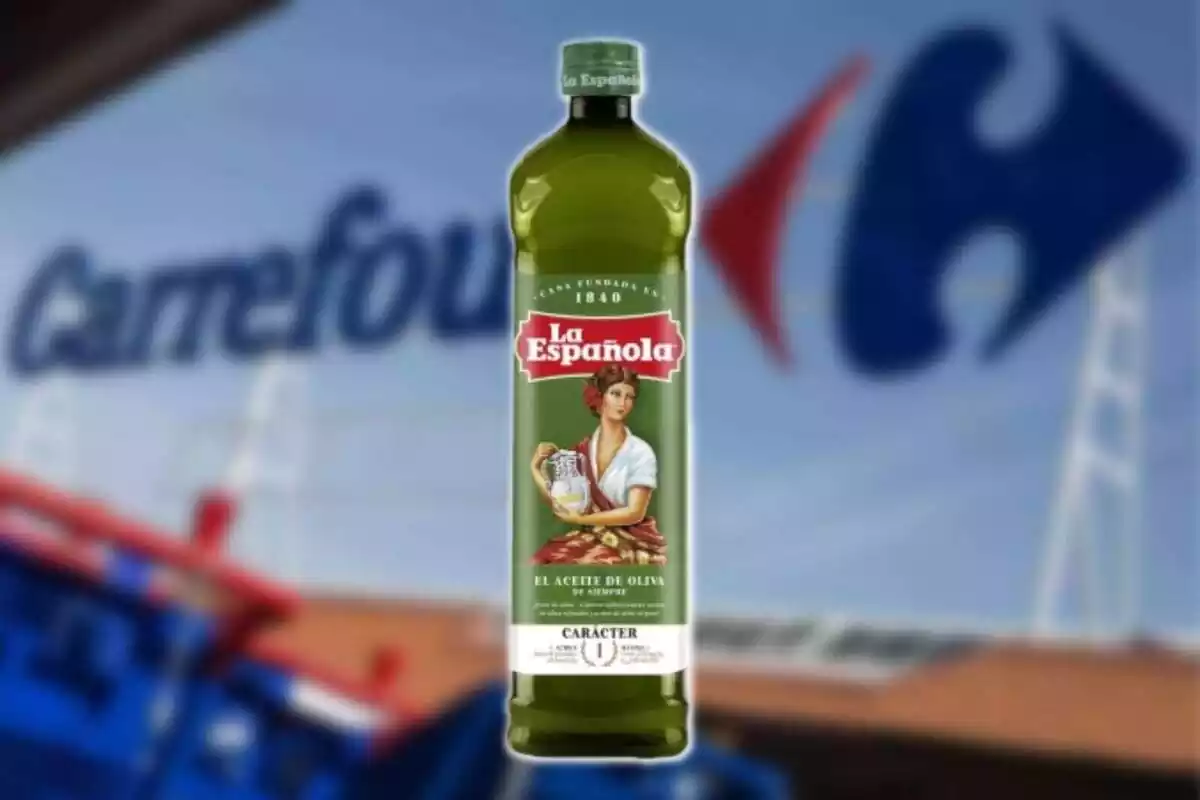 Muntatge amb garrafa d´un litre d´oli d´oliva de Carrefour